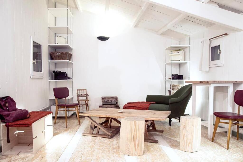 Logement Design A Loix-En-Re - 2 Etoiles - Centre Village Экстерьер фото